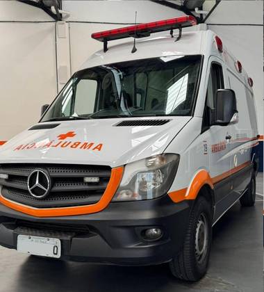 MERCEDES-BENZ SPRINTER 2.2 CDI DIESEL FURGÃO 415 TA LONGO MANUAL